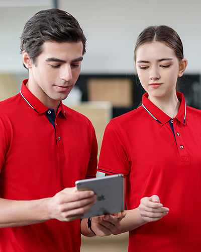 選擇恒(héng)迪服裝定制(zhi)深圳T恤衫的(de)優勢有哪些(xiē)？